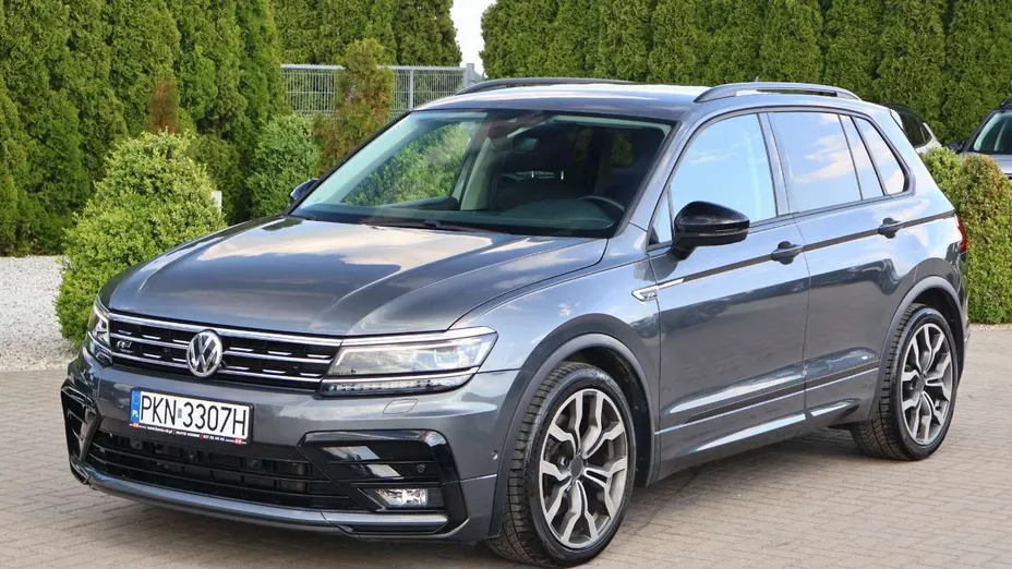 VOLKSWAGEN Tiguan -
