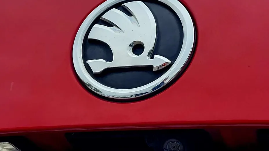 SKODA Karoq -