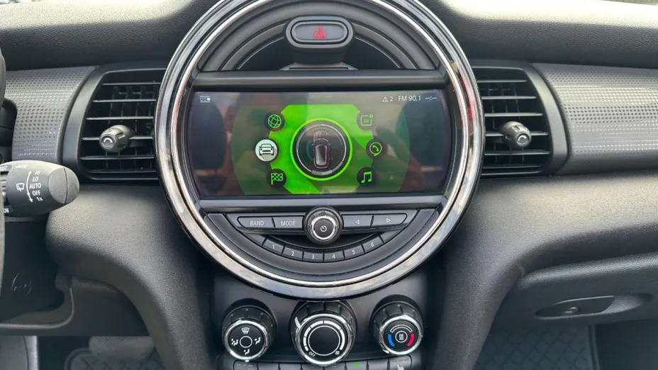 MINI Cooper -
