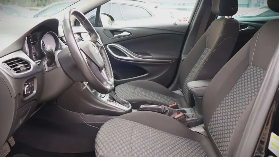 OPEL Astra -