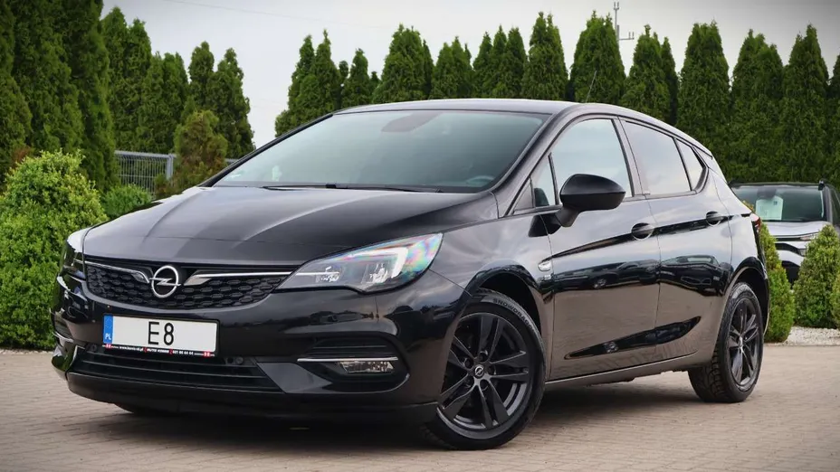 OPEL Astra -