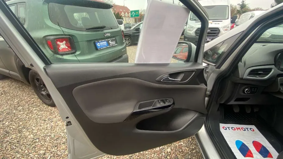 OPEL Corsa -