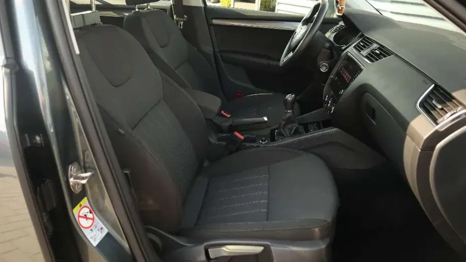 SKODA Octavia -