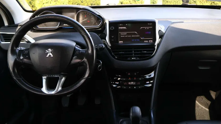 PEUGEOT 2008 -