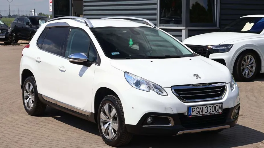 PEUGEOT 2008 -