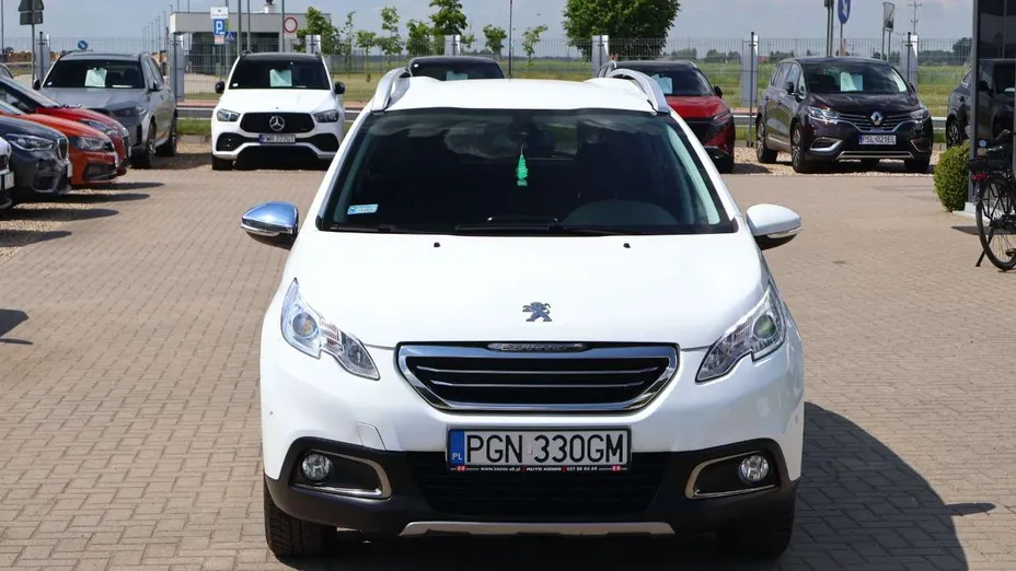PEUGEOT 2008 -