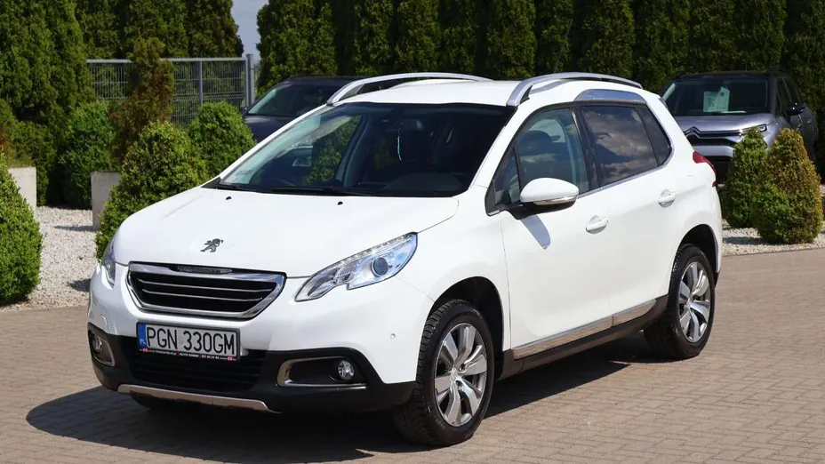 PEUGEOT 2008 -