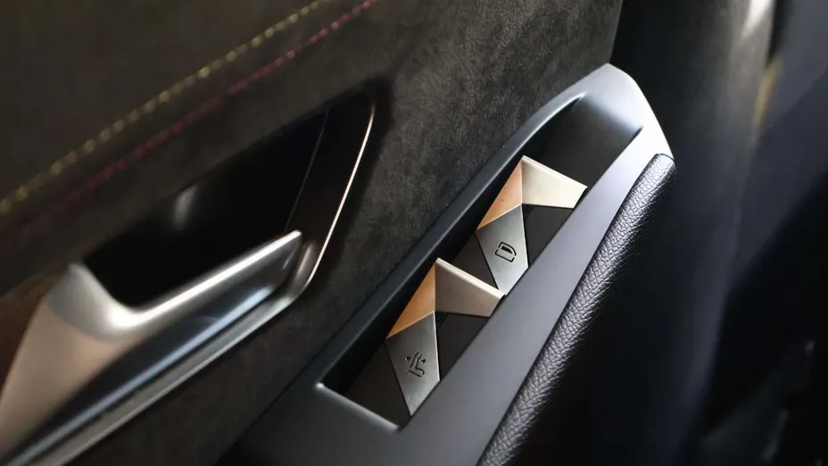 DS 7 Crossback -
