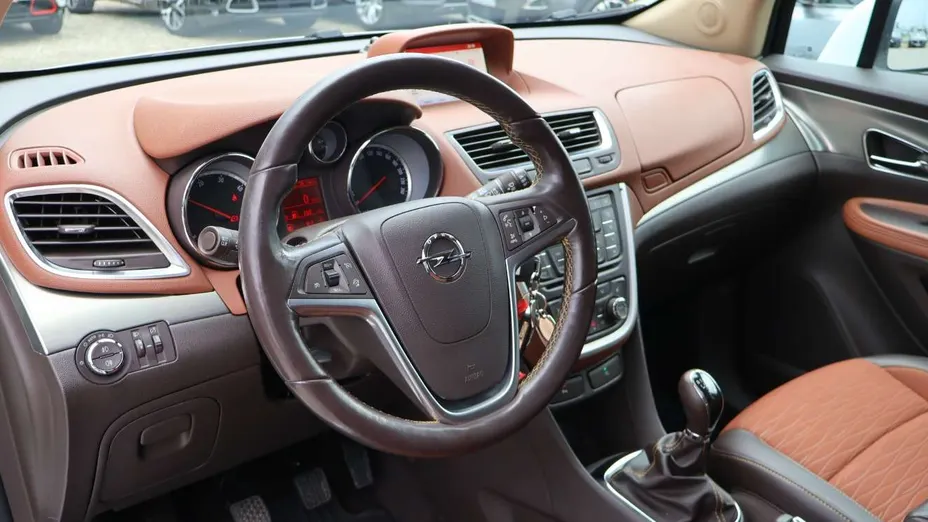OPEL Mokka -