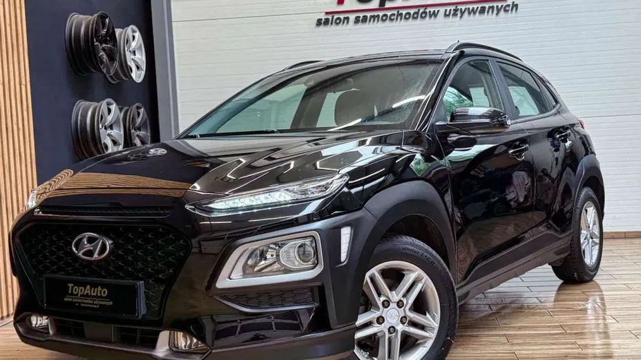 HYUNDAI Kona -
