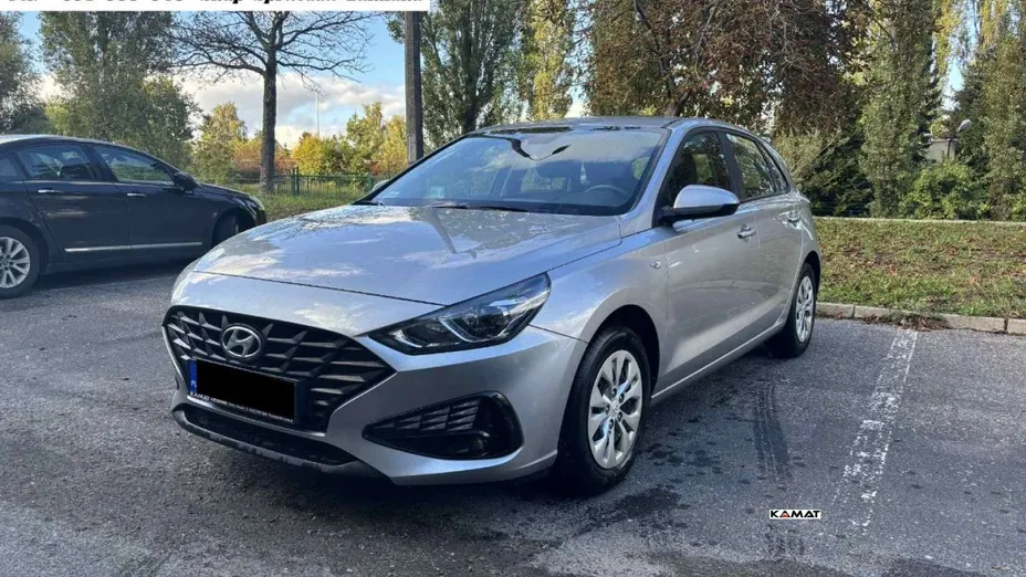 HYUNDAI i30 -