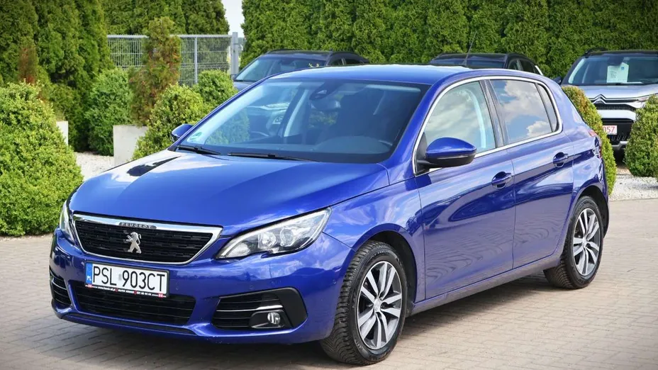 PEUGEOT 308 -