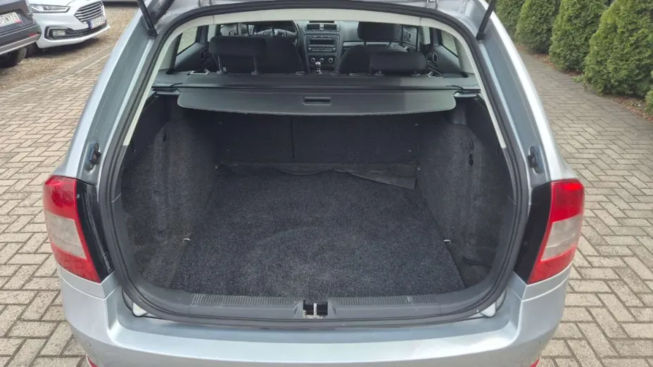 SKODA Octavia -