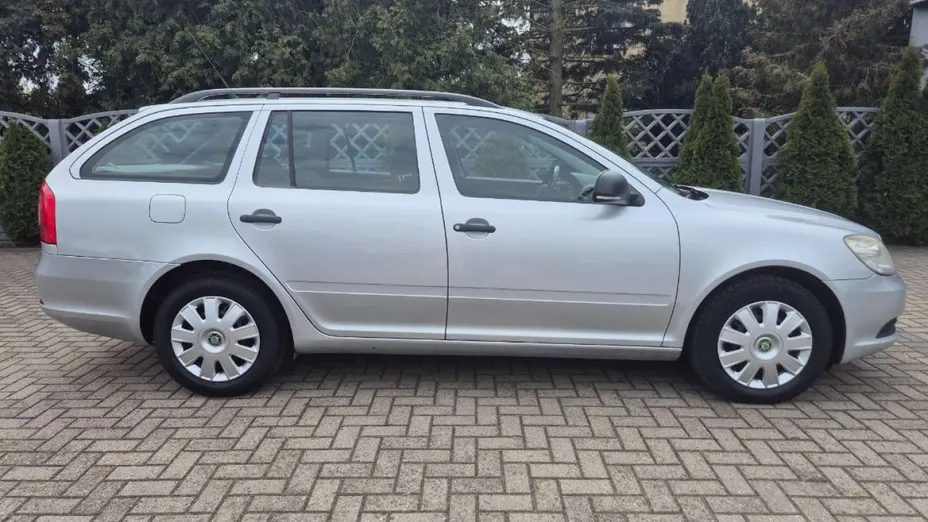 SKODA Octavia -