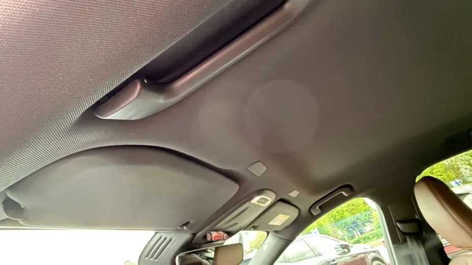 VOLVO XC60 -
