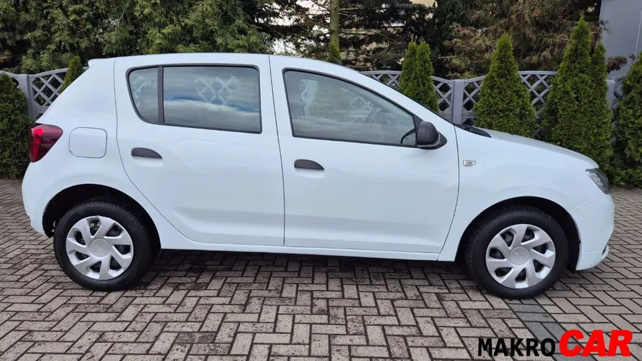 DACIA Sandero -