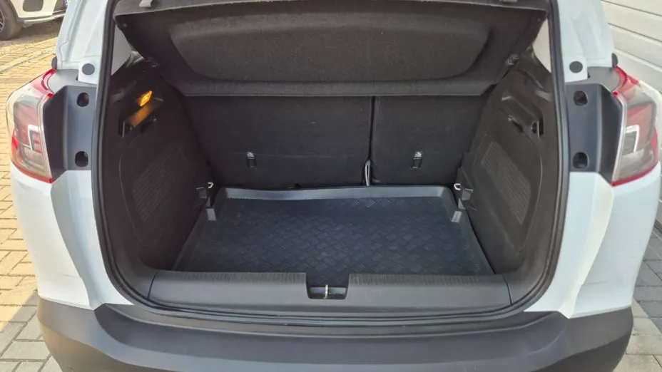 OPEL Crossland X -