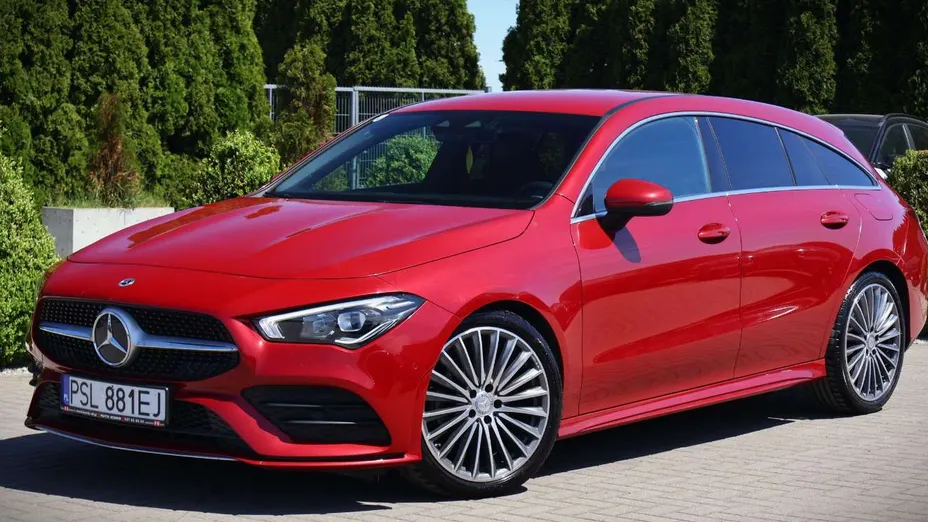 MERCEDES-BENZ CLA -