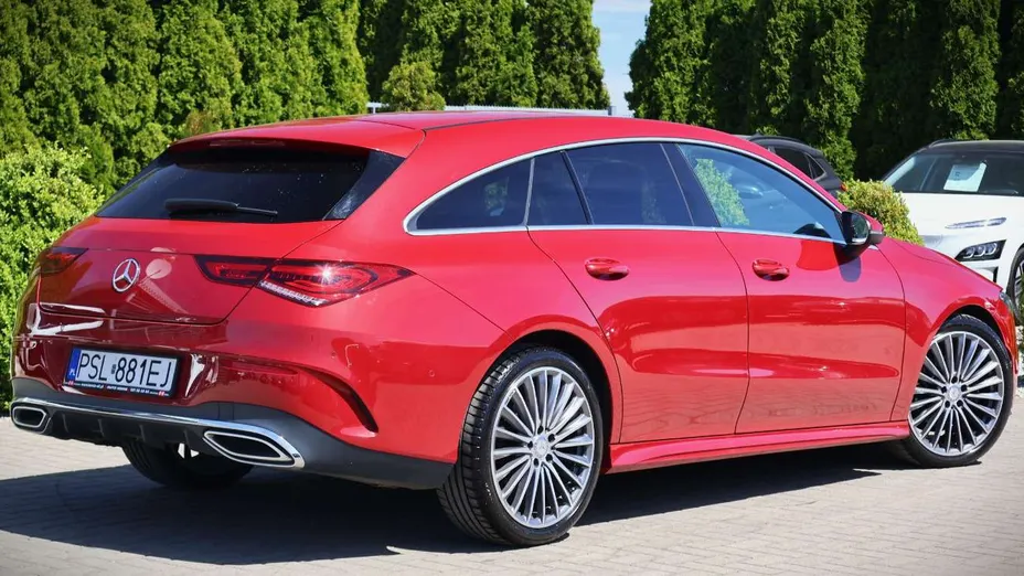 MERCEDES-BENZ CLA -