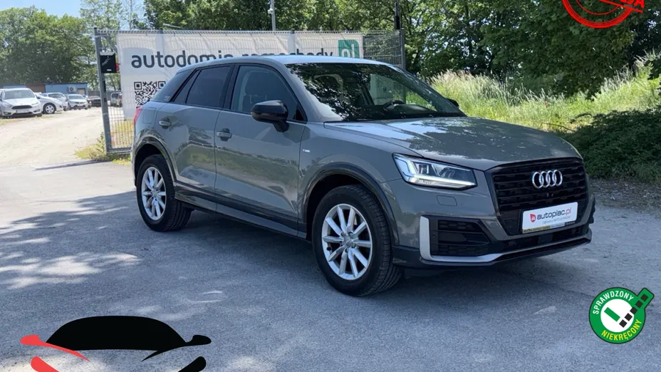 AUDI Q2 -