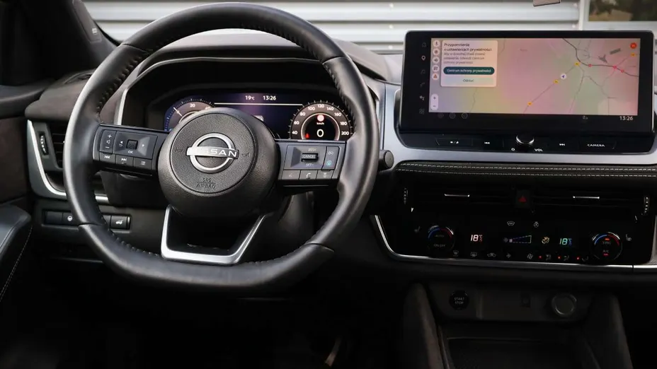NISSAN Qashqai -