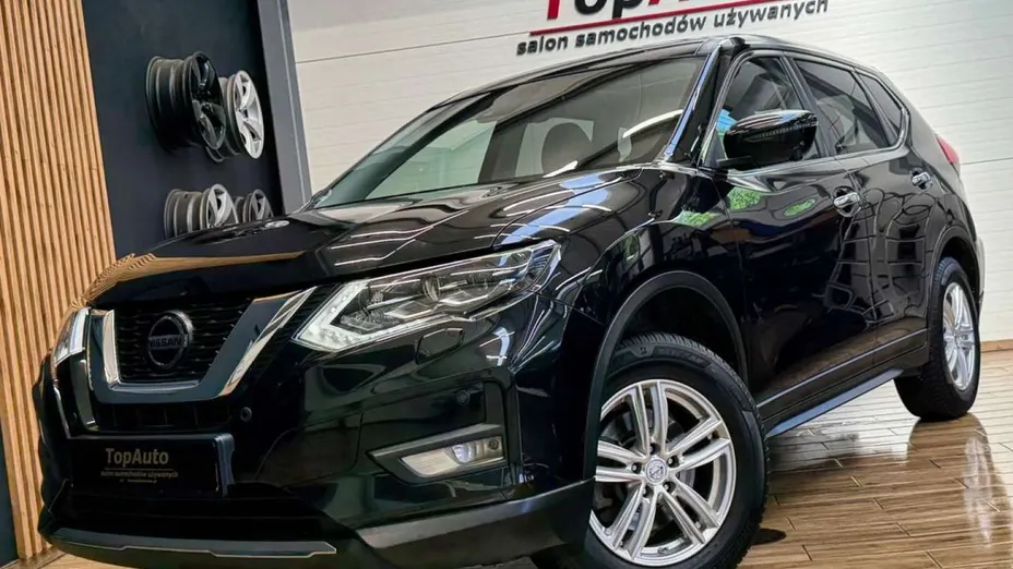 NISSAN X-Trail -
