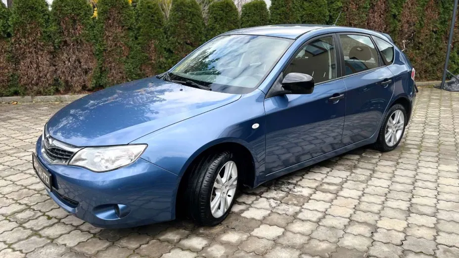 SUBARU Impreza -