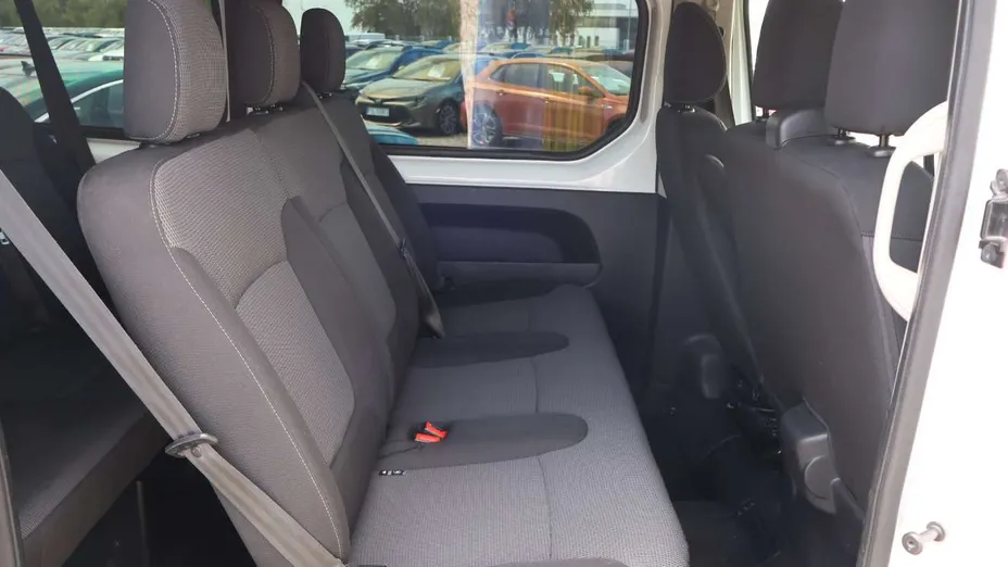 RENAULT Trafic -