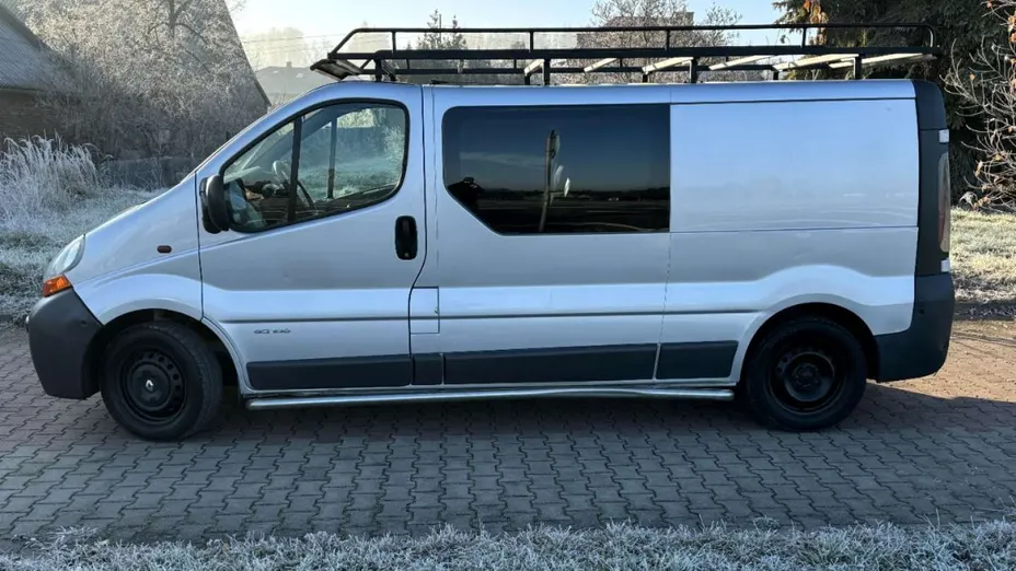 RENAULT Trafic -