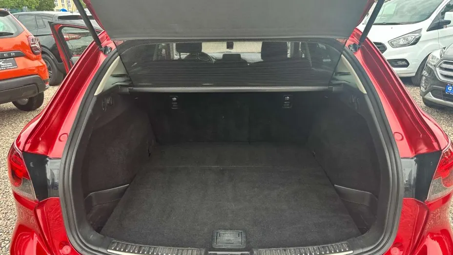 MAZDA 6 -