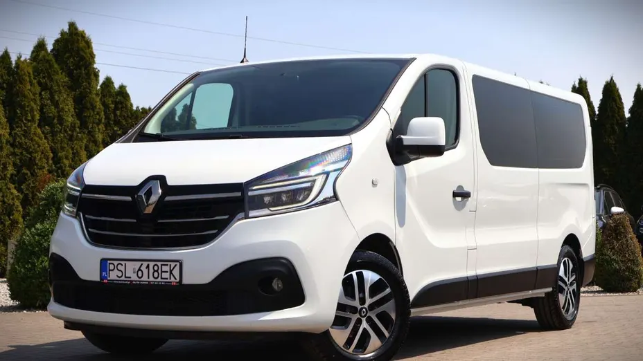 RENAULT Trafic -