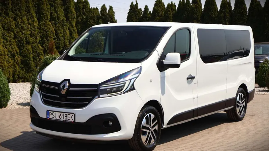 RENAULT Trafic -