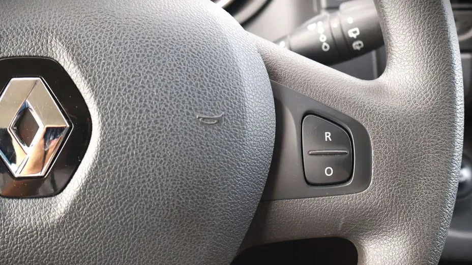 RENAULT Trafic -