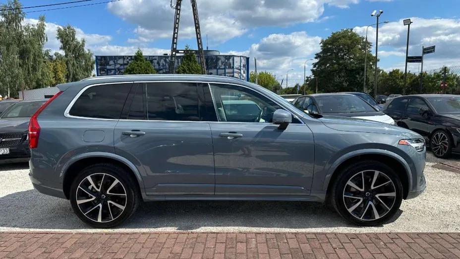 VOLVO XC90 -