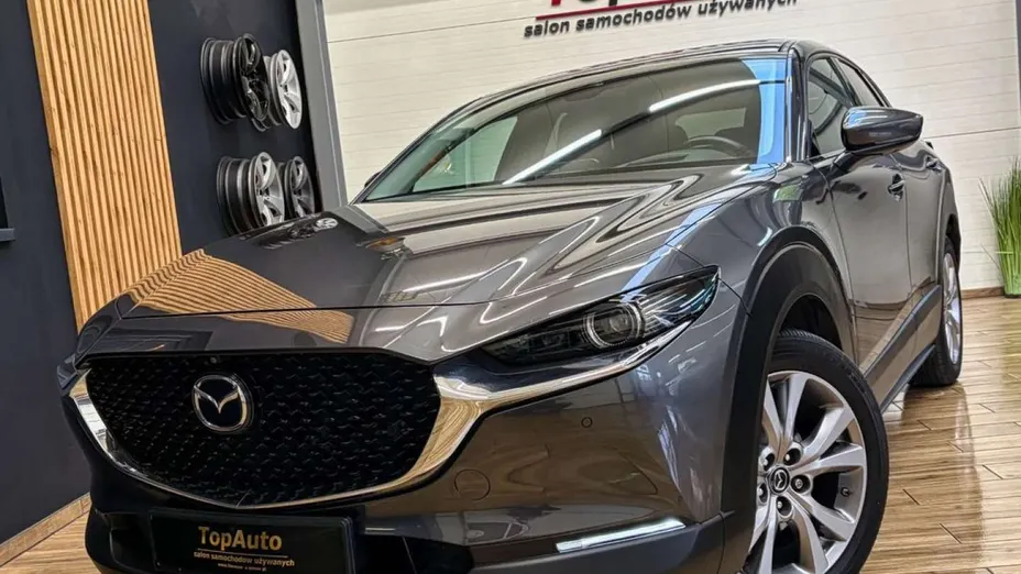 MAZDA CX-30 -