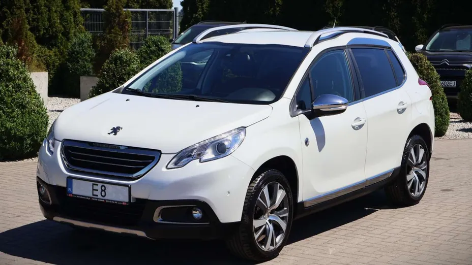 PEUGEOT 2008 -