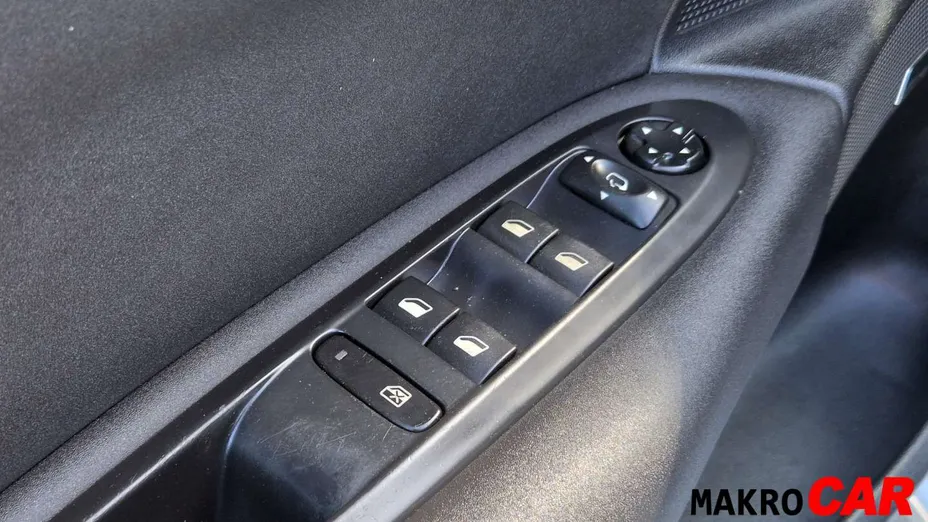 CITROEN C4 -