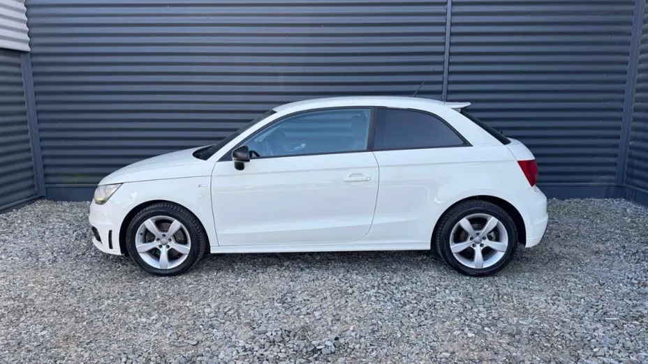 AUDI A1 -