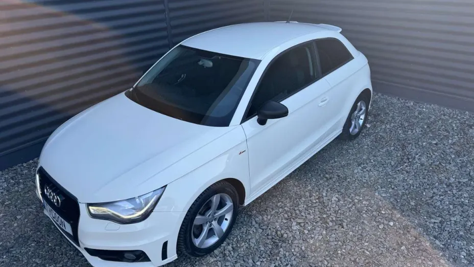 AUDI A1 -