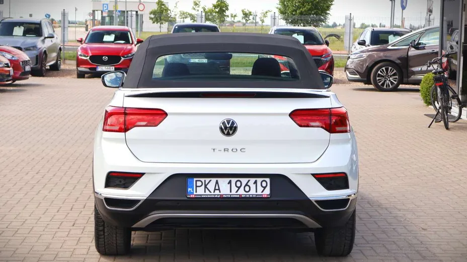 VOLKSWAGEN T-ROC -