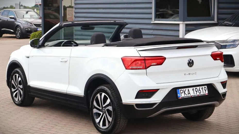VOLKSWAGEN T-ROC -
