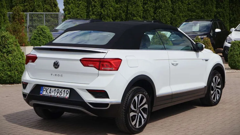 VOLKSWAGEN T-ROC -