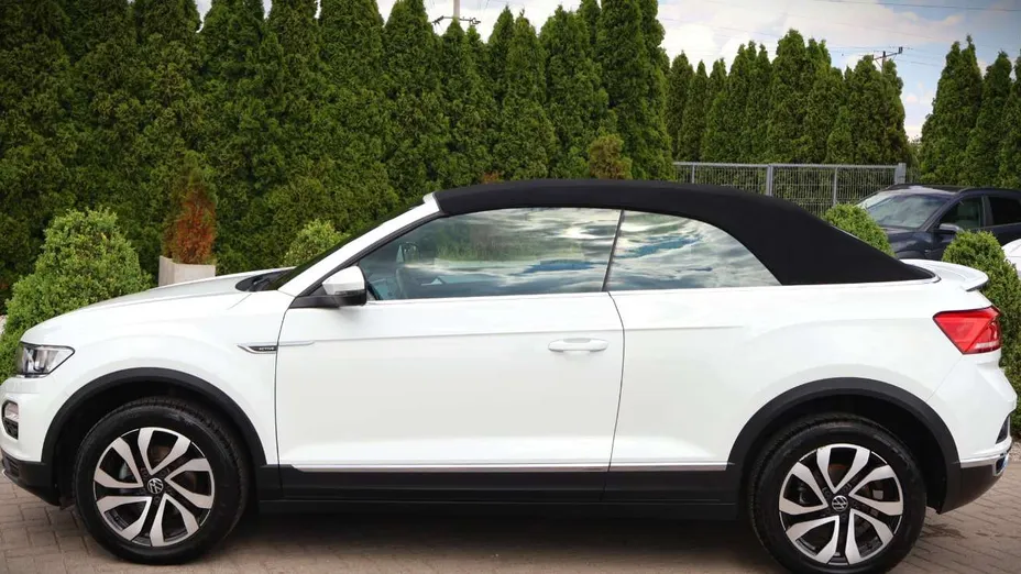 VOLKSWAGEN T-ROC -