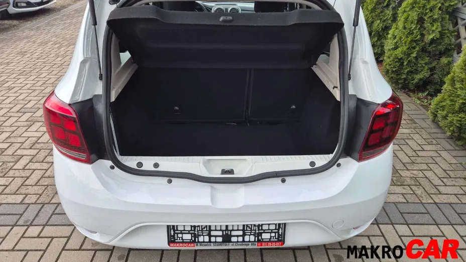 DACIA Sandero -