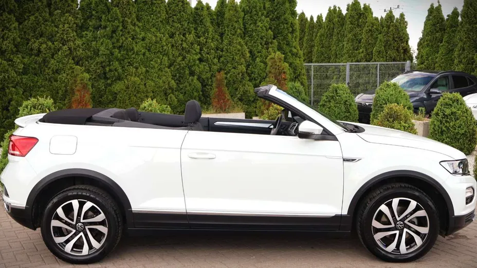 VOLKSWAGEN T-ROC -