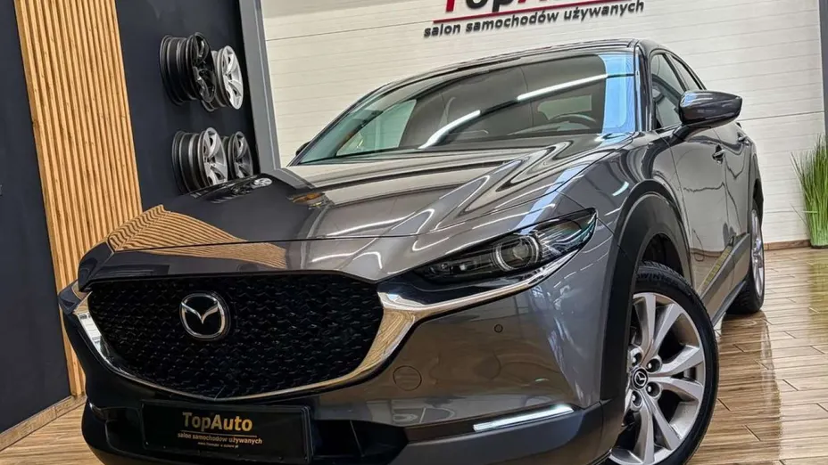 MAZDA CX-30 -