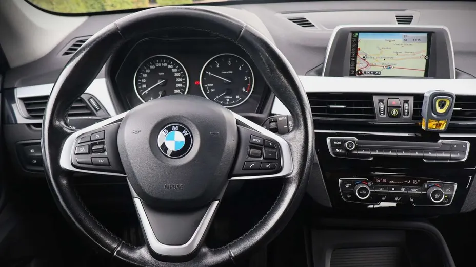 BMW X1 -