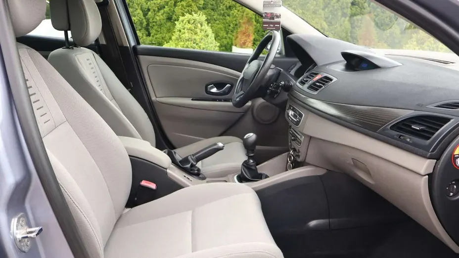 RENAULT Megane -