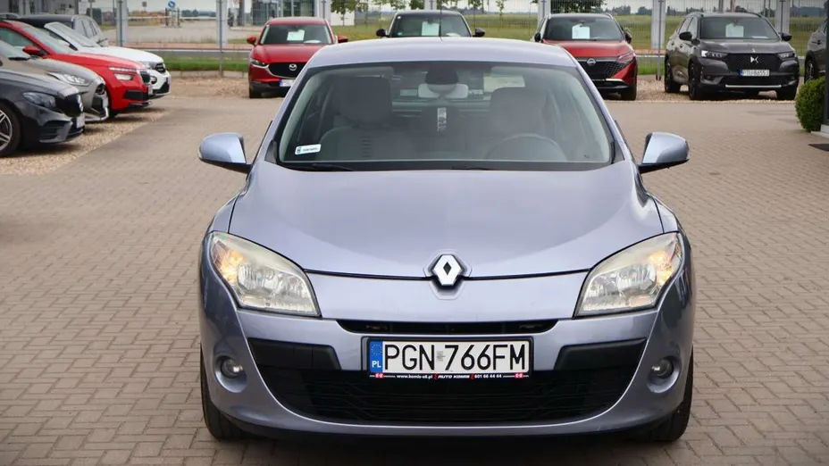 RENAULT Megane -