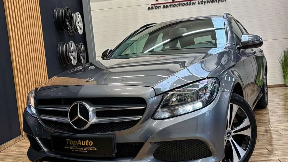 MERCEDES-BENZ C Klasa -